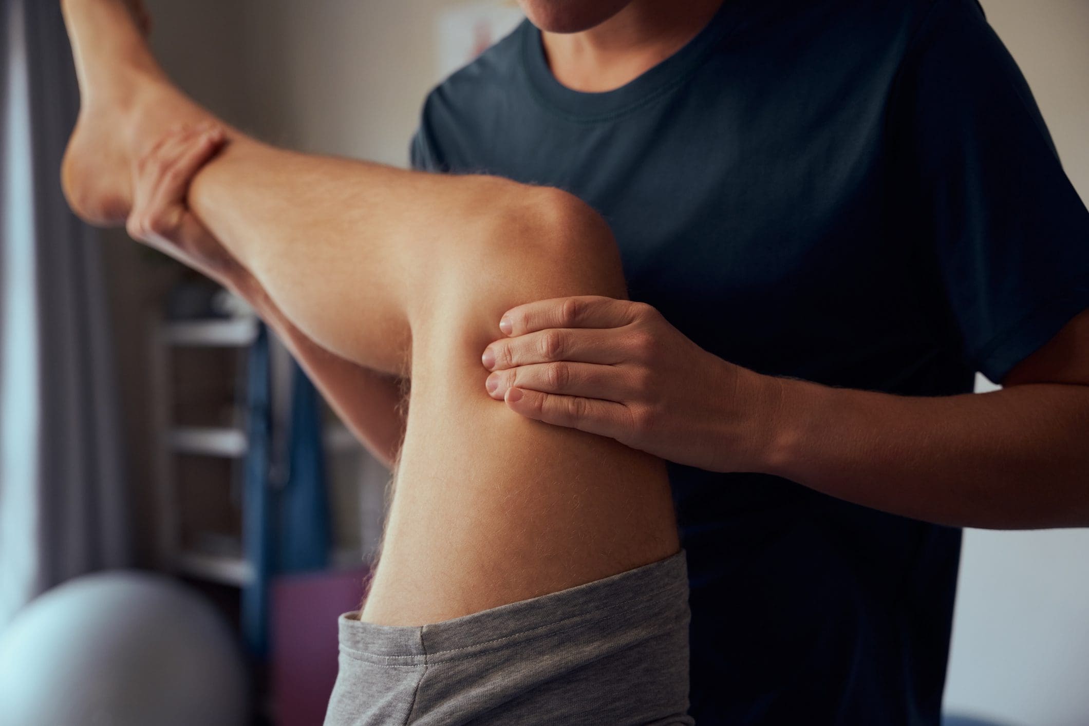Supporting runners with sports massage at Chicago Restorative Massage and Acupuncture at 805 N Milwaukee Ave in River West